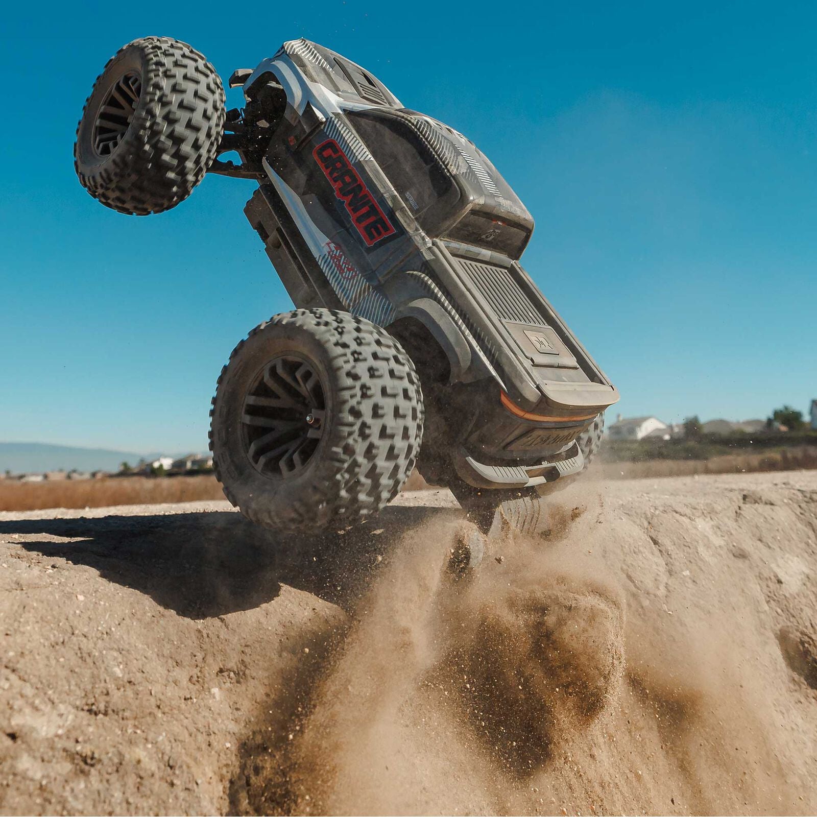 Arrma Granite 4x4 V4 223S DSC 1/10 RTR Brushless 4WD Monster Truck (Gun Metal) w/Spektrum SLT3 2.4GHz Radio