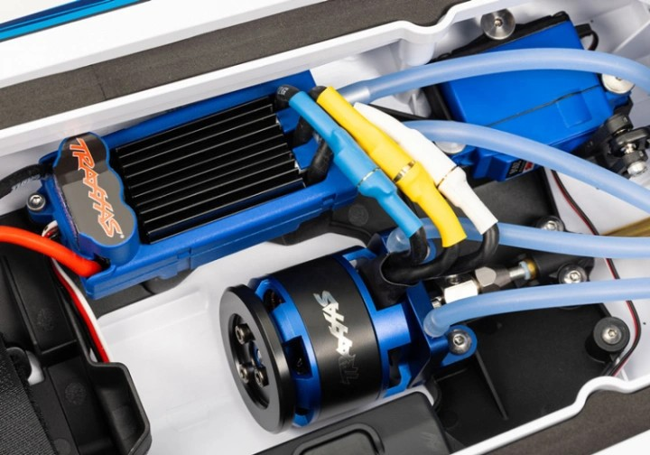 Traxxas Disruptor® VXL 4S High-Performance Electric Brushless RTR Race Boat (Green) w/TQ 2.4Ghz Radio