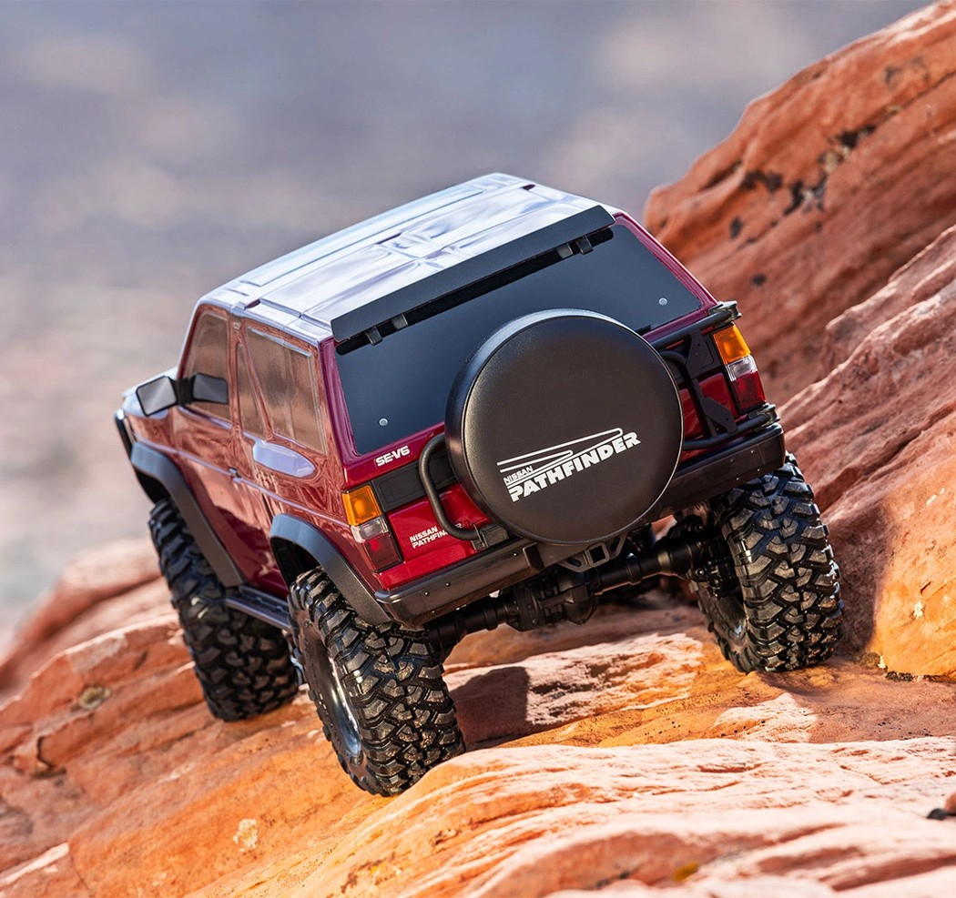 Traxxas TRX-4 Nissan Pathfinder Red RTR