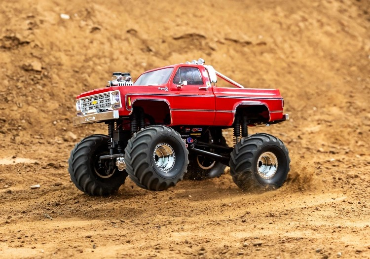 Traxxas TRX-4MT Chevrolet K-10 Monster Truck RTR Red - 2S LiPo/USB Charger